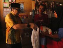 Pj Walikota Jasman Serahkan Secara Simbolis Paket Ramadhan Baznas