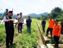 Bupati Bersama Gubernur Langsung Tinjau Lokasi Bencana Alam Pasca Banjir Bandang dan Tanah Longsor