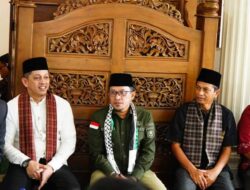 Hadiri Perayaan Khatam Al Qur’an, Bupati Eka Putra : Khatam Al Qur’an Motivasi Generasi Muda
