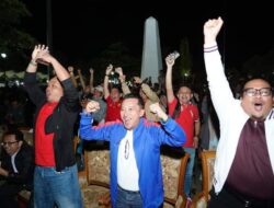 Ribuan Suporter Padati LCM Dukung Garuda Muda Semi Final Piala Asia U 23, Bupati Eka Putra Sampaikan Apresiasi