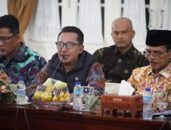 Bupati Eka Putra Hadiri Diskusi Kebencanaan, Bupati Harapkan Kajian Para Akademisi