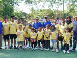 Bupati Eka Putra Buka Resmi Kejurnas TDP Tenis Junior Piala Bupati Tanah Datar Tahun 2024