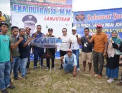 Alek Pemuda Sungayang Pertandingan Layang-Layang Dibuka Bupati Eka Putra Secara Resmi