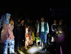 Debit Air Sungai Batang Lona Naik, 138 Warga Pabalutan Mengungsi, Bupati Eka Putra Langsung Cek Kondisi Warga yang Mengungsi