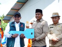 Perantau III Koto Serahkan 2 Unit Rumah Huntara, Bupati Eka Putra : Huntara Sangat Dibutuhkan Bagi Korban