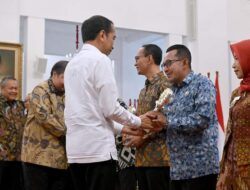 Ini ke 5 Kalinya, Bupati Tanah Datar Terima Penghargaan TPID Award dari Presiden RI