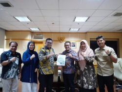 Masa Transisi Pasca Banjir Bandang, Bupati Eka Putra Paparkan Kondisi Lahan Pertanian Terdampak ke Kementan RI