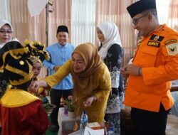 Hadiri Wisuda Tahfidz, Bupati Eka Putra Sampaikan Apresiasi Kepada Kepala Sekolah