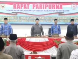 Sidang Paripurna DPRD ini membahas tentang Nota Penjelasan Bupati Tanah Datar Terhadap Rancangan Peraturan Daerah (Ranperda)