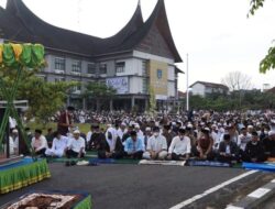 Pemko Payakumbuh Gelar Salat Idul Fitri 1445 H Di Halaman Balai Kota