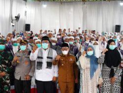 Sambut Ratusan Jamaah Haji Asal Tanah Datar, Bupati Eka Putra Bersyukur Jamaah Haji Pulang Dengan Selamat
