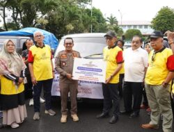 Kepedulian Perantau Terhadap Bencana di Tanah Datar, FKPWS Nasional Sungayang Serahkan Bantuan Kepada Bupati