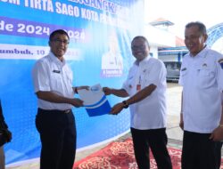 PJ Walikota Payakumbuh Serahkan SK Dewas PAMTIGO