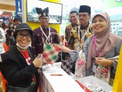 APKASI KE- XVI RESMI DIBUKA PRESIDEN JOKOWI, BUPATI SAFARUDDIN PERKENALKAN LIMA PULUH KOTA