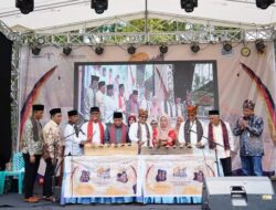 Diawali Pemukulan Talempong Kayu, SNSE Festival 1000 Talam Ompek Nagari Tanjuang Bonai Resmi Dibuka Bupati Eka Putra