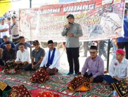 Tutup Alek Pacu Jawi, Bupati Eka Putra Minta Masyarakat Jaga Ketertiban dan Keamanan