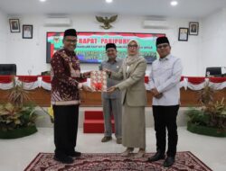 Pjs.Arry Yuswandi Jawab Dan Apresiasi Saran Dan Masukan DPRD Tanah Datar