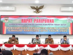 Fraksi DPRD Tanah Datar Sampaikan Pandangan Umum Terkait Ranperda APBD Tahun Anggaran 2025