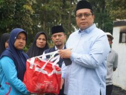 Sampaikan Duka Yang Mendalam, Wabup Ahmad Fadly Tinjau Korban Kebakaran dan Serahkan Bantuan