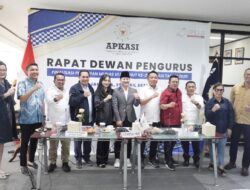 Bupati Eka Putra Hadiri Rapat Persiapan Munas IV dan Hut Ke 25 Apkasi