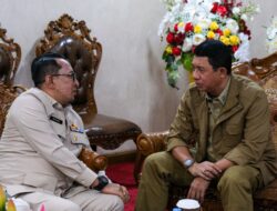 Bupati Eka Putra Bertemu Kepala BNPB Bahas Masalah Pembangungan Rumah Relokasi Mandiri