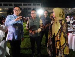 Didampingi Ketua TP PKK Tanah Datar, Bupati Eka Putra Hadiri Gala Dinner APKASI 2025 di Likupang Minahasa Utara