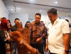 Wabup Ahmad Fadly Hadiri Pameran Patung Internasional dalam mengenang 95 Tahun Arby Samah