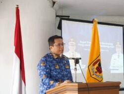 Wabup Ahmad Fadly Pimpinan Rapat Monev Triwulan II