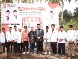 Letakan Batu Pertama Pembangunan Kantor Baru DPTD PKS Tanah Datar, Wabup : Semoga Juga Menjadi Tempat Pelayanan Publik kepada Masyarakat