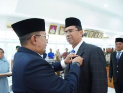 Bupati Eka Putra Lantik Pimpinan Baznas Tanah Datar Periode 2025-2030