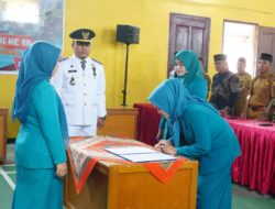 Ny. Dwinanda Ahmad Fadly Lantik Ketua TPPKK Kecamatan Tanjuang Baru