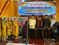 Ny. Lise Eka Putra Hadiri Pertemuan Bulanan Bundo Kanduang Kab. Tanah Datar
