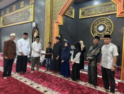 Camat Salimpaung Hadiri Penyerahan Santunan Anak Yatim Se-Nagari Situmbuk