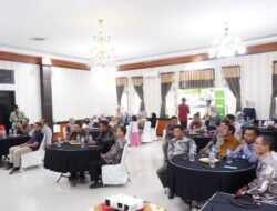 Camat Se TAnah Datar Hadiri Rakor Di Padang Panjang