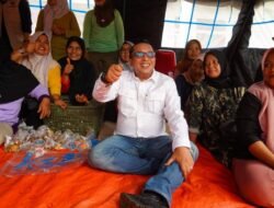 Pasca Banjir, Bupati Eka Putra Tinjau Kesiapan Dapur Umum Pastikan Logistik Korban Aman