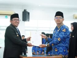 Lantik dan Serahkan SK 46 Orang PNS Formasi Tahun 2024, Bupati Eka Putra Berharap : Amanah Dengan Penuh Tanggungjawab, Disiplin, dan Dedikasi Yang Tinggi