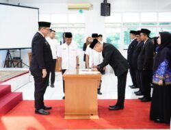Lantik 18 Pejabat Manajerial, Wabup Ahmad Fadly : Jalankan Peran Masing-Masing Secara Proporsional