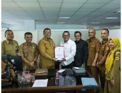 Belum Temukan Titik Terang, Bupati Tanah Datar Ambil Langkah Cepat ke Kemendagri