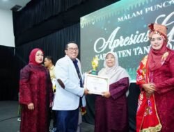Bupati Eka Putra: Duta GenRe Harus Jadi Teladan dan Penggerak Remaja Berkualitas