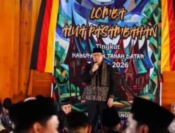 Wabup Ahmad Fadly Buka Resmi Lomba Pidato Adat Minangkabau di Balai Adat Tantejo Gurhano Batusangkar