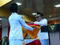 Upacara Penurunan Bendera Merah Putih, Ribuan Warga Padati Lapangan Cindua Mato