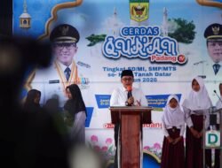 Hadiri Kegiatan Cerdas Quran Padang TV, Bupati Eka Putra Dorong Generasi Muda Berakhlak dan Berprestasi